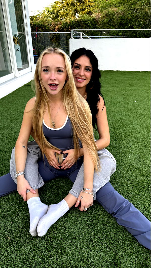 camilla_classy image ~ Altpins