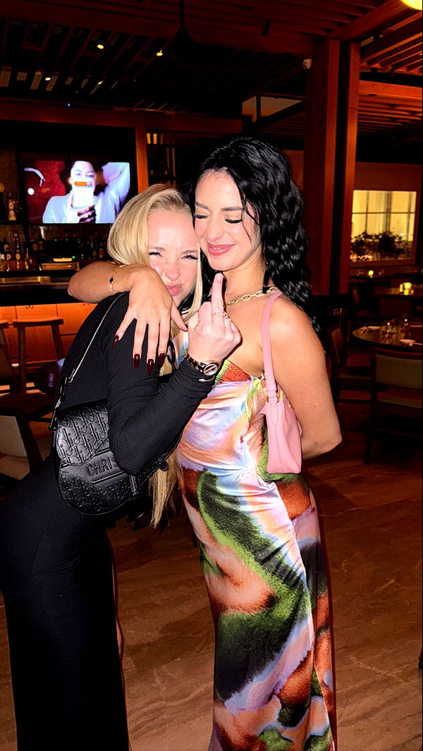 camilla_classy image ~ Altpins