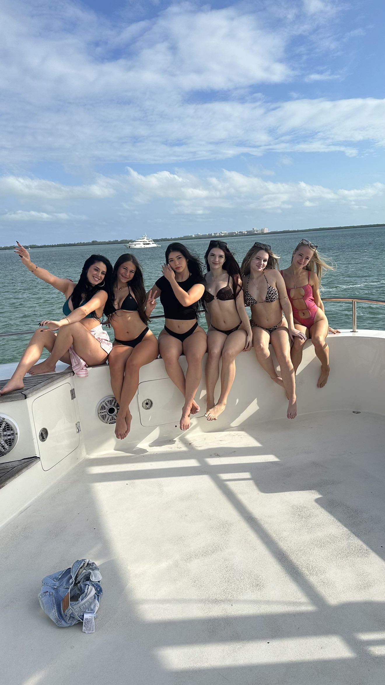 camilla_classy snapchat image archive image