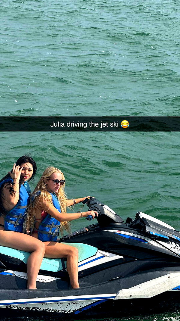 camilla_classy image ~ Altpins