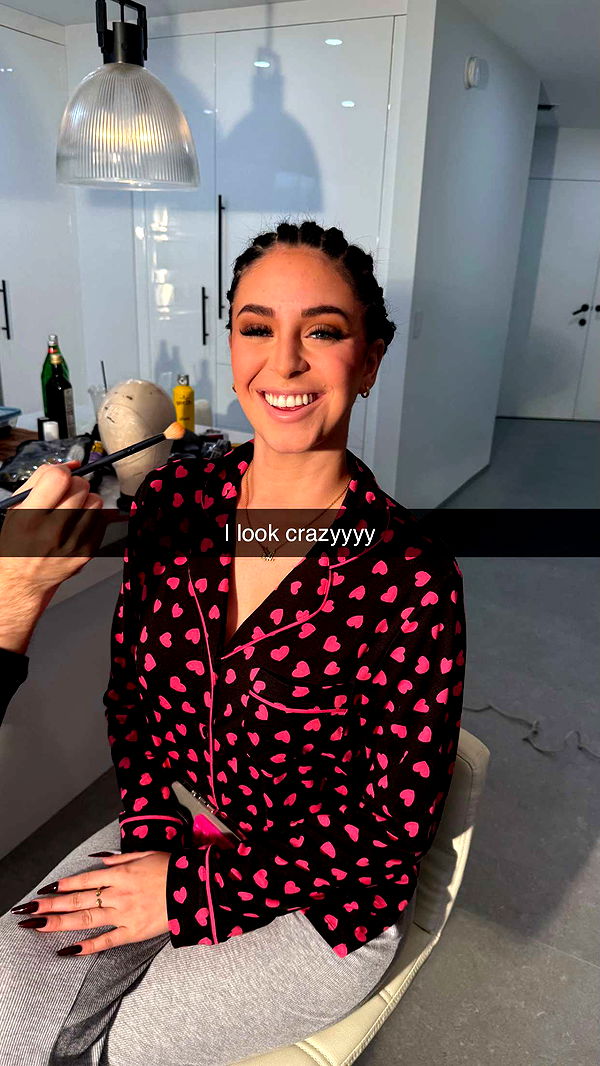 camilla_classy image ~ Altpins