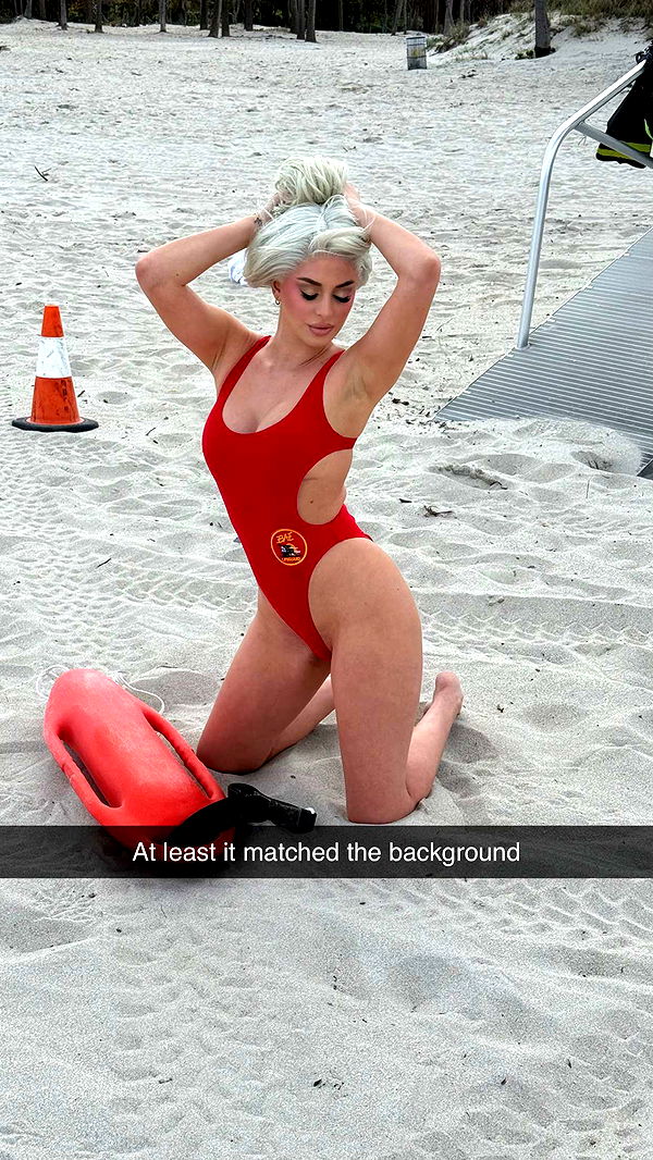 camilla_classy image ~ Altpins