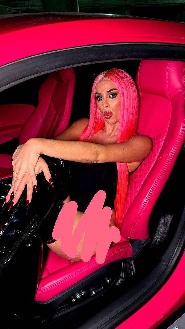 camilla_classy image ~ Altpins