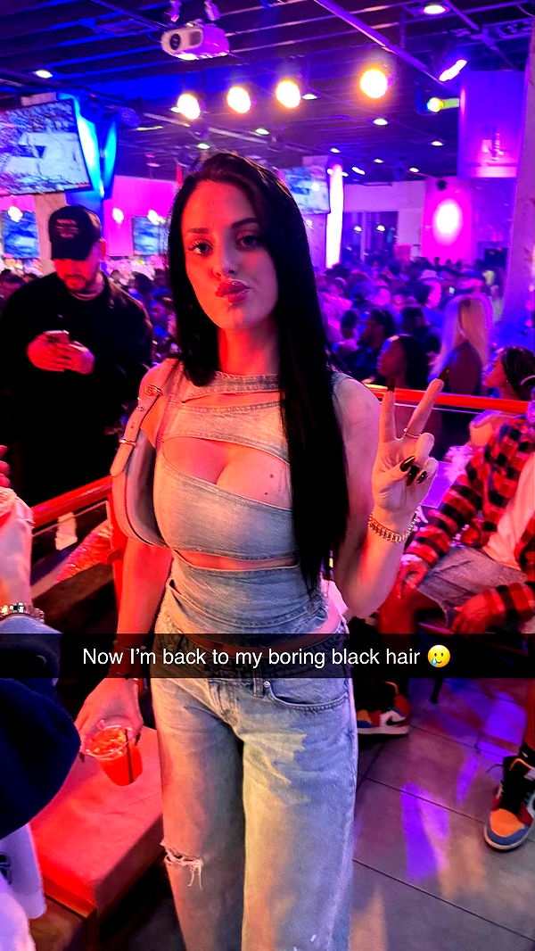 camilla_classy image ~ Altpins