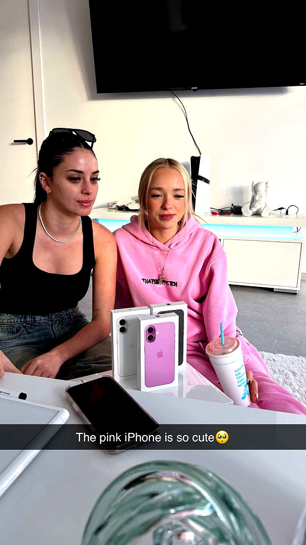 camilla_classy image ~ Altpins