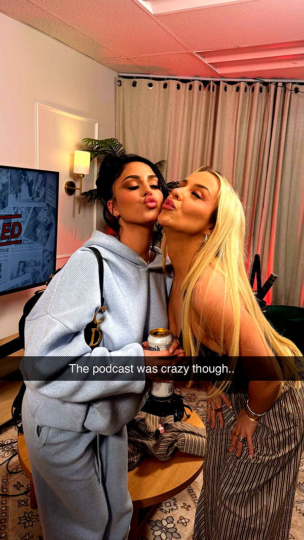 camilla_classy image ~ Altpins