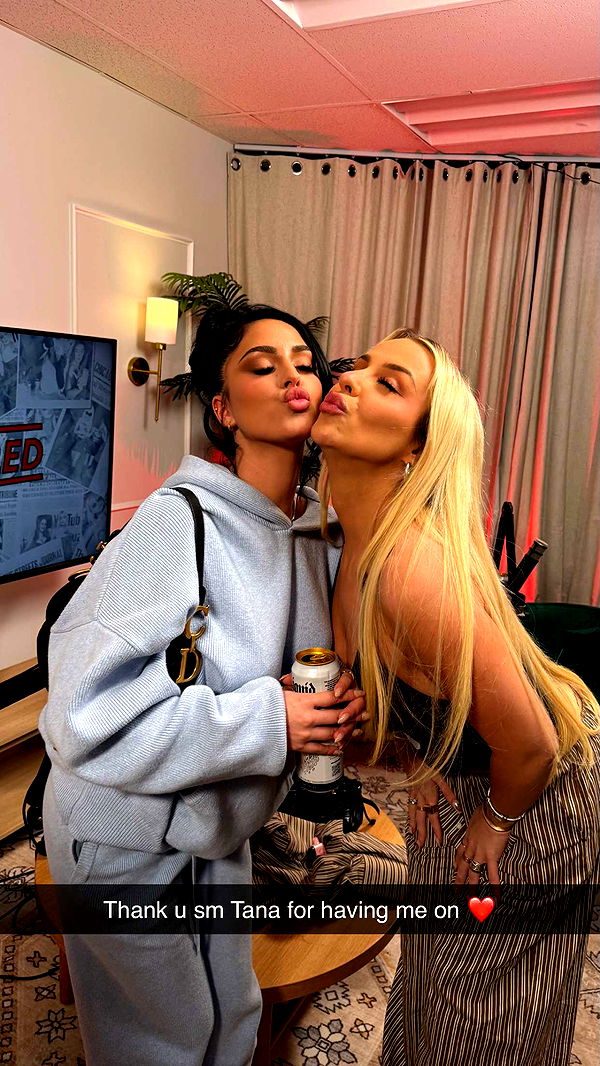 camilla_classy image ~ Altpins