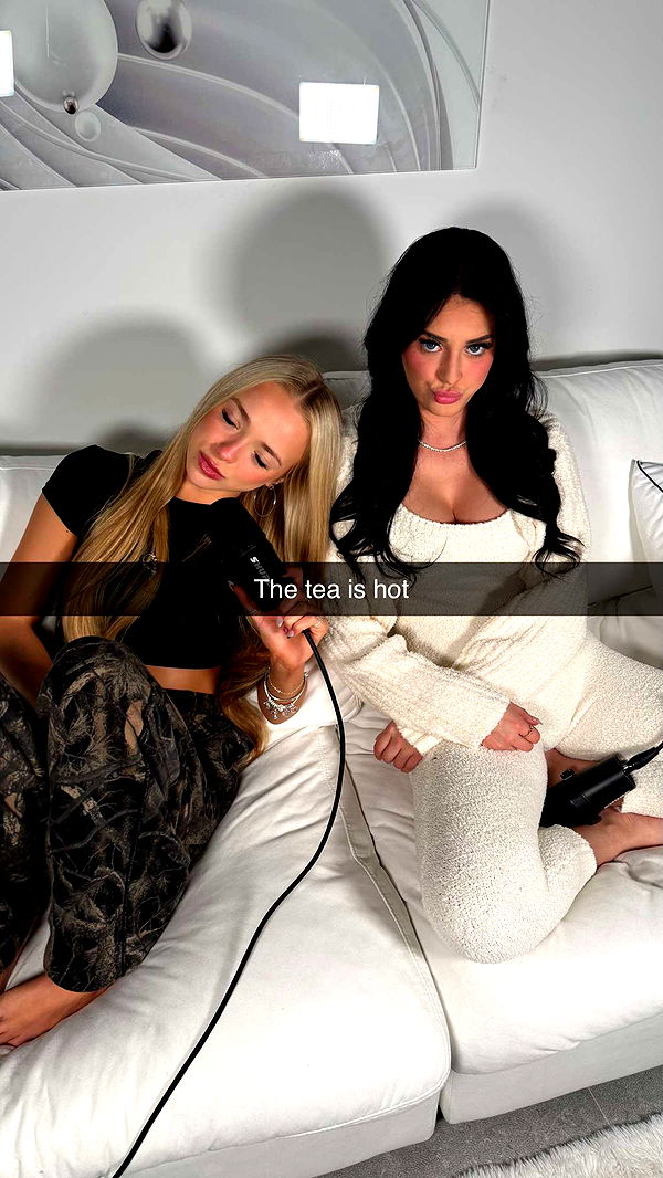 camilla_classy image ~ Altpins