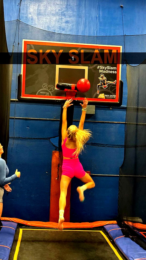 camilla_classy image ~ Altpins