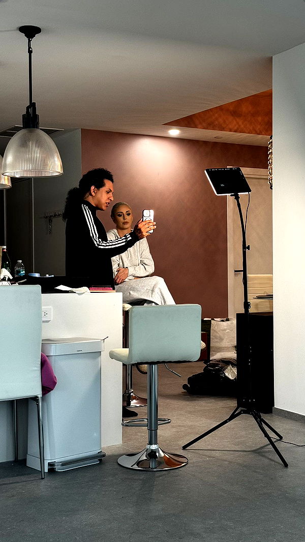 camilla_classy image ~ Altpins