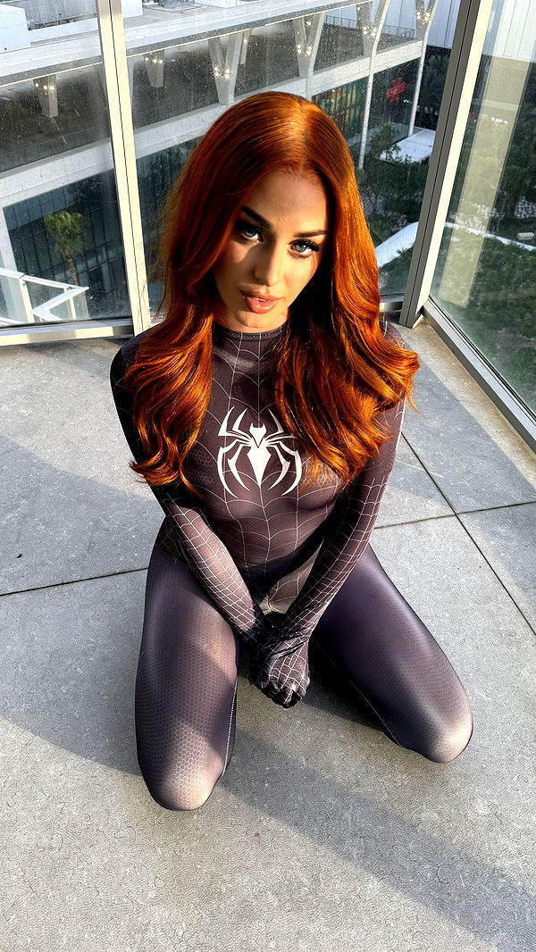 camilla_classy image ~ Altpins