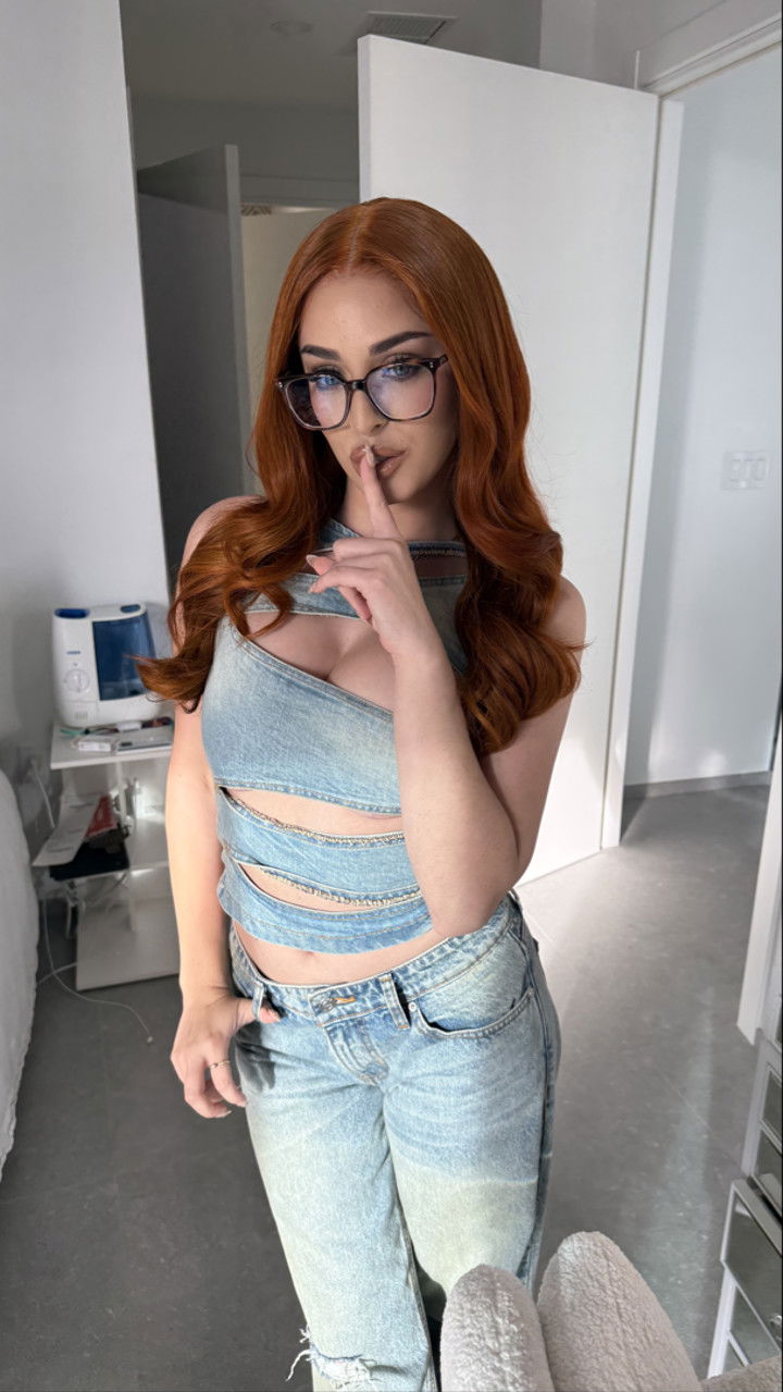 camilla_classy snapchat image archive image