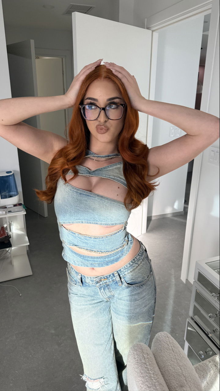 camilla_classy snapchat image archive image