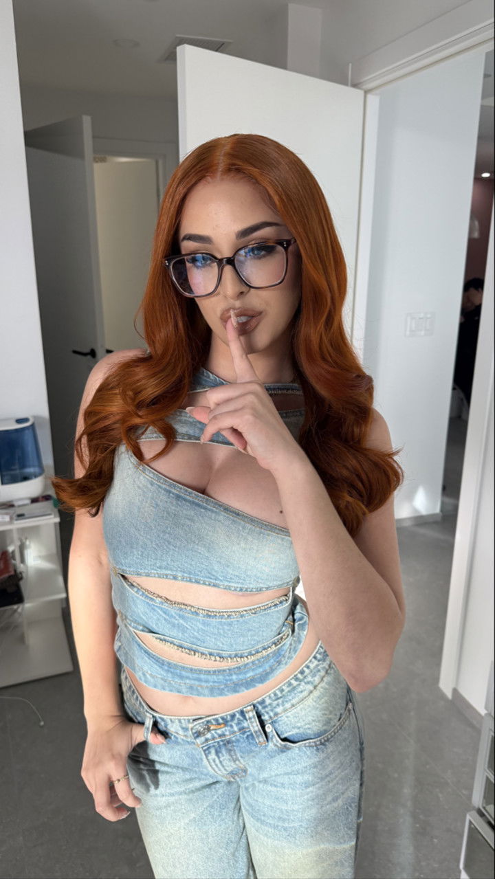 camilla_classy snapchat image archive image