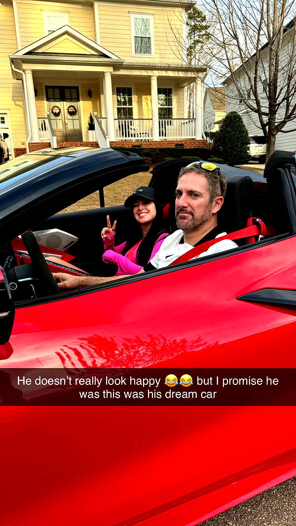 camilla_classy image ~ Altpins