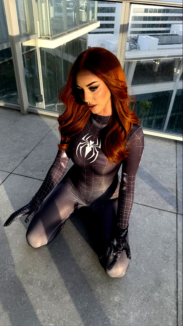 camilla_classy image ~ Altpins