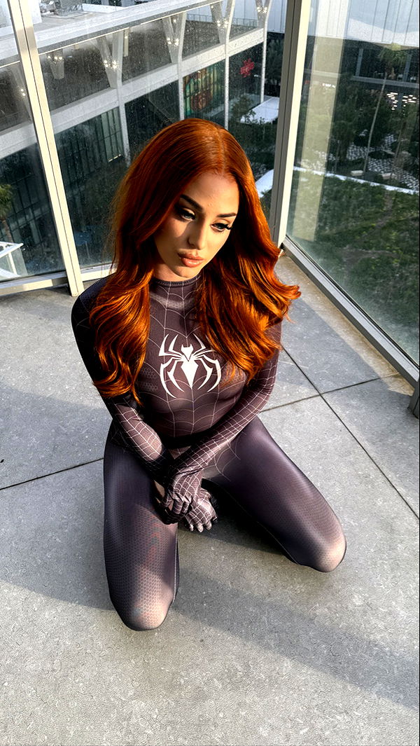 camilla_classy image ~ Altpins