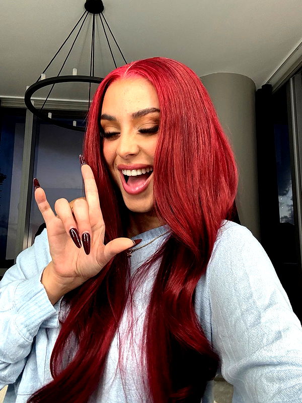 camilla_classy image ~ Altpins