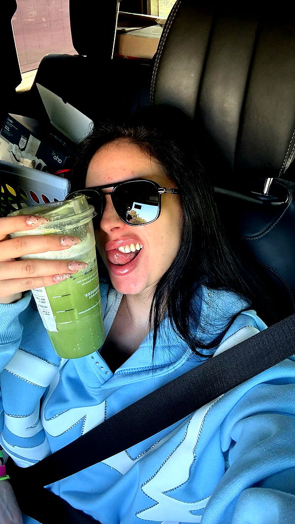 camilla_classy image ~ Altpins