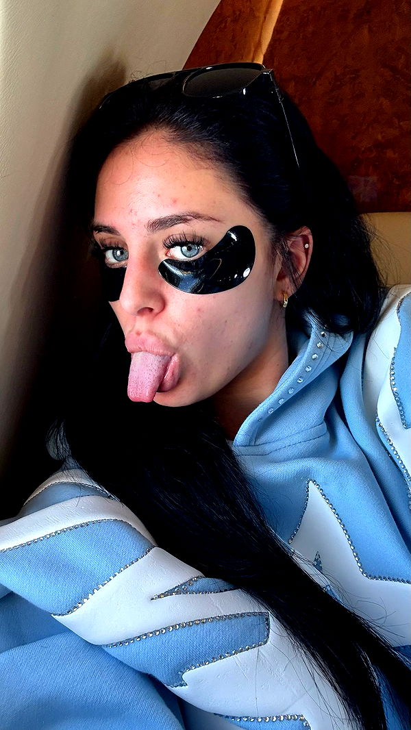 camilla_classy image ~ Altpins