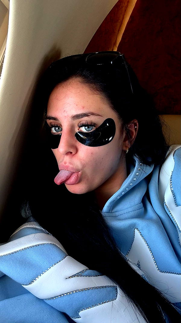 camilla_classy image ~ Altpins