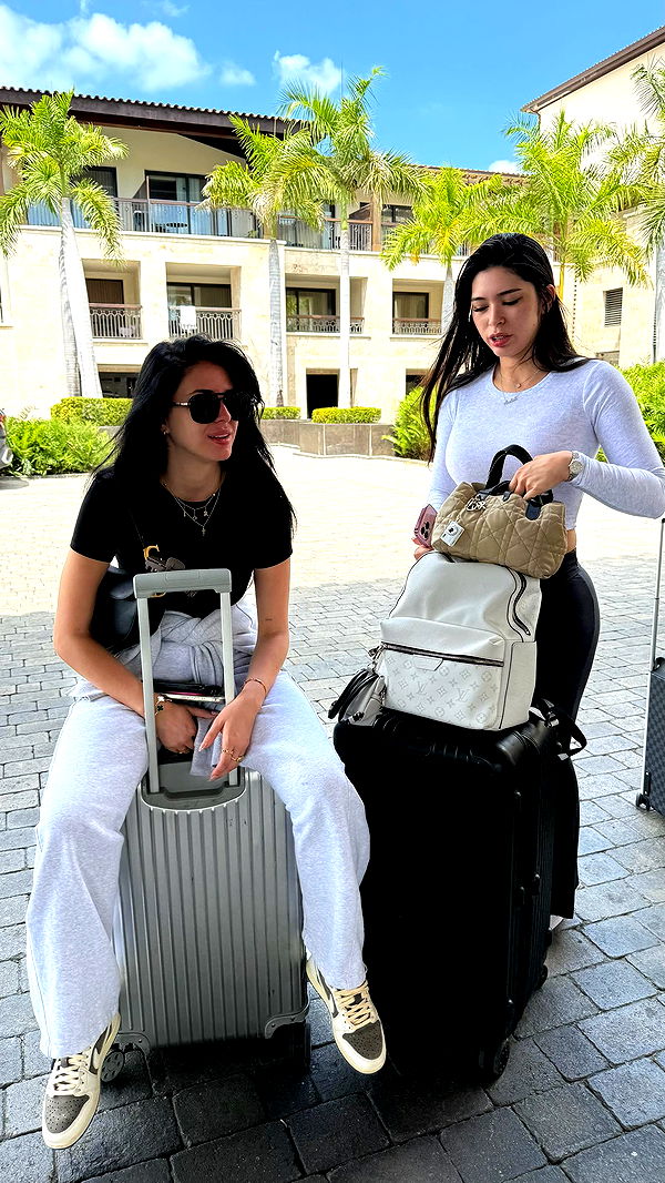 camilla_classy image ~ Altpins