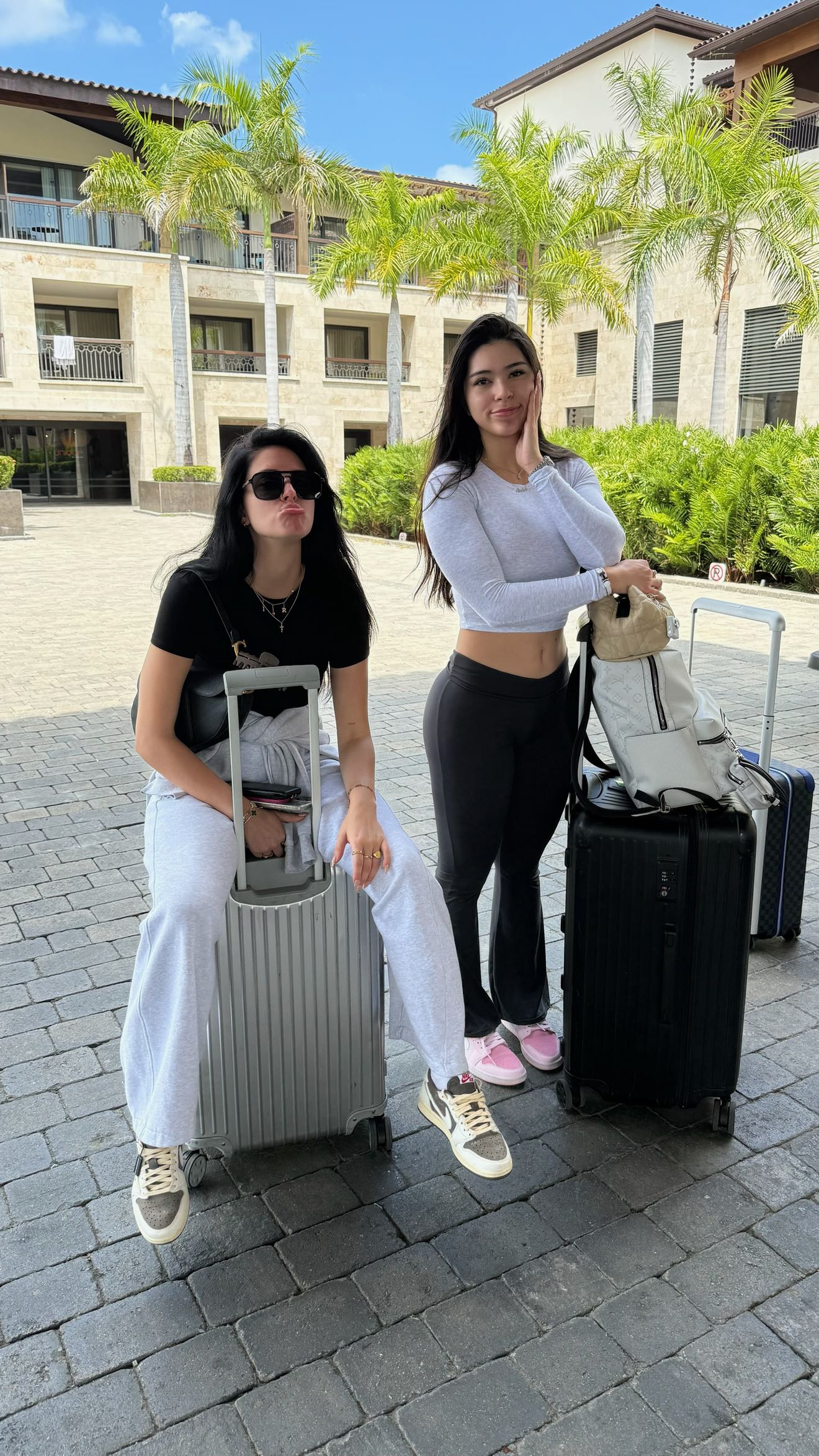 camilla_classy snapchat image archive image