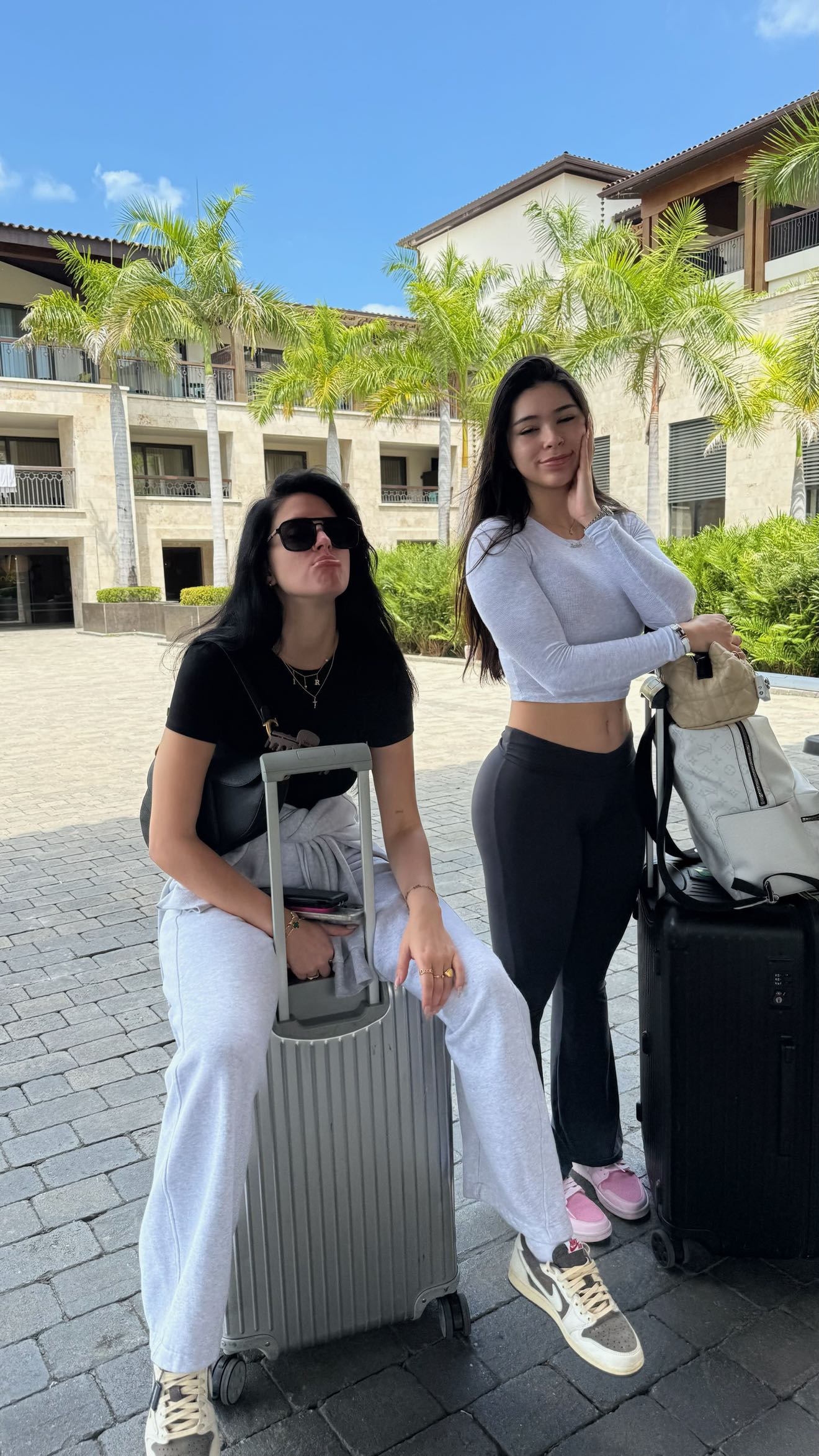 camilla_classy snapchat image archive image