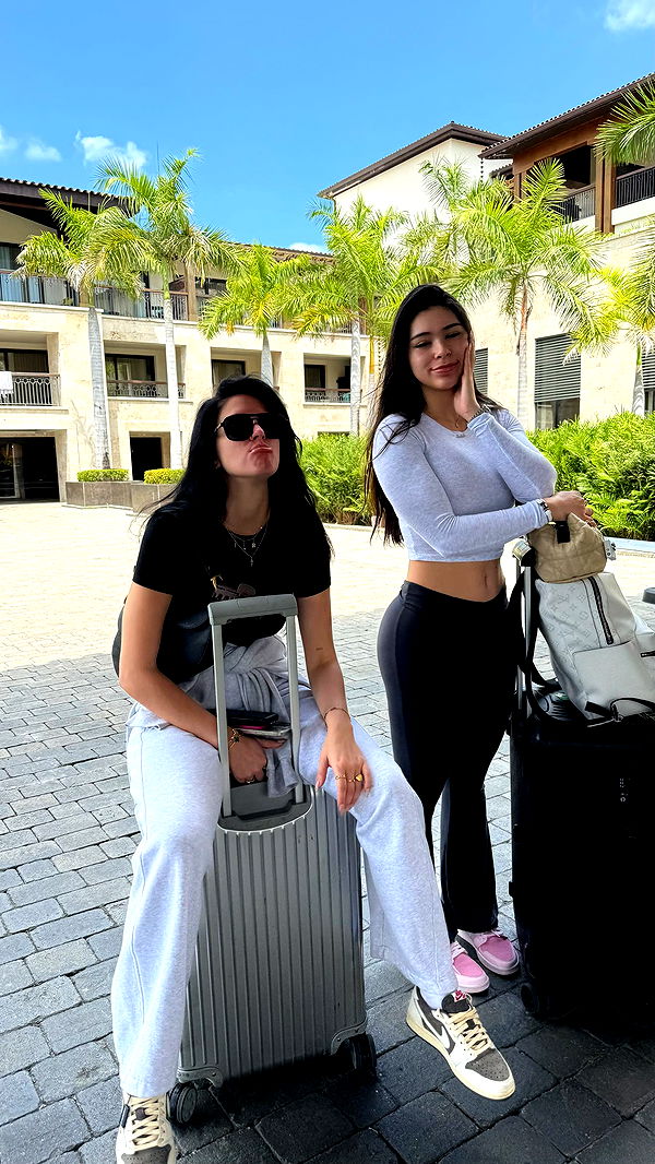 camilla_classy image ~ Altpins