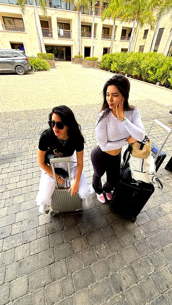 camilla_classy image ~ Altpins