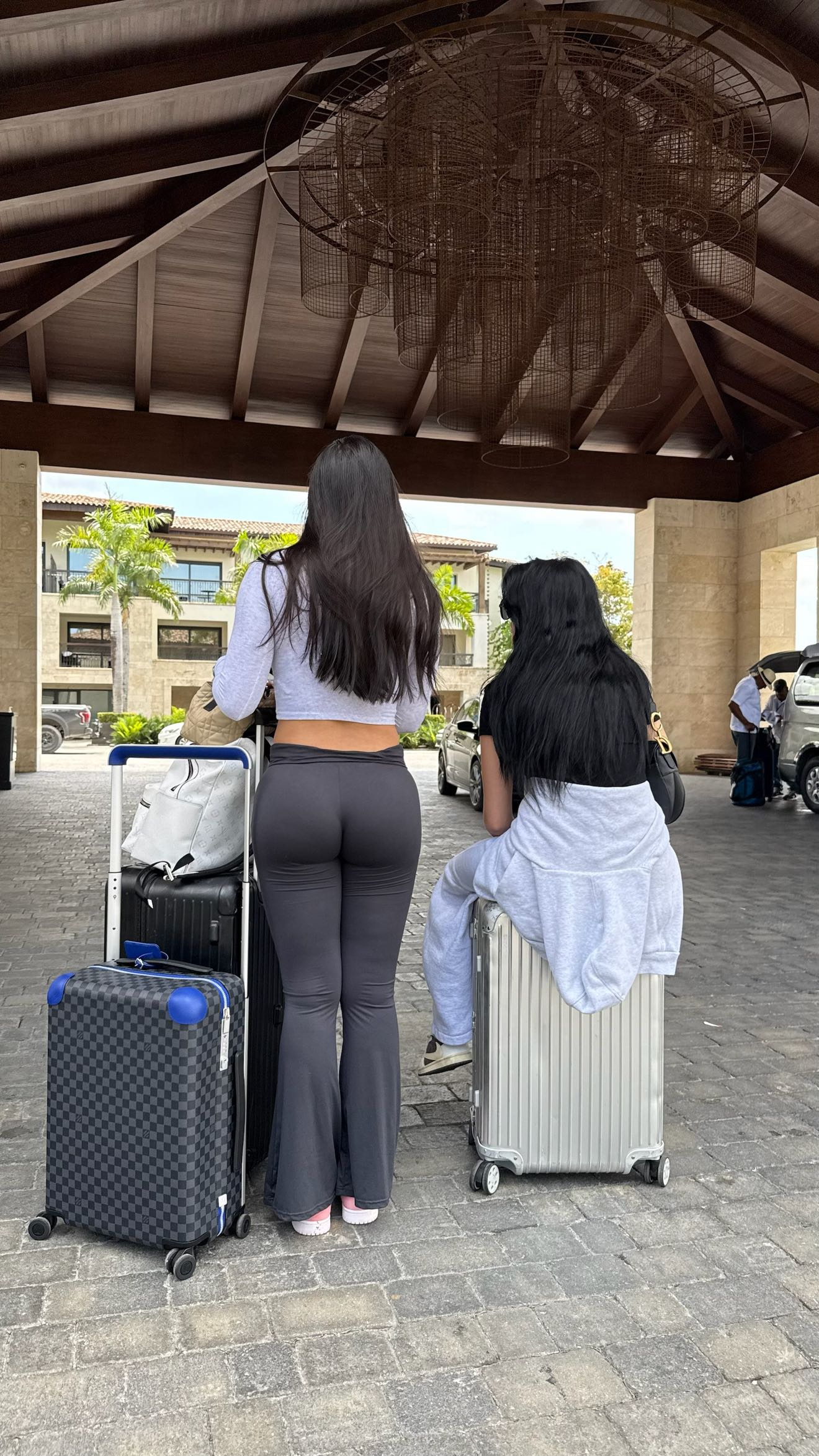 camilla_classy snapchat image archive image