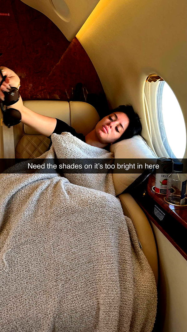 camilla_classy image ~ Altpins