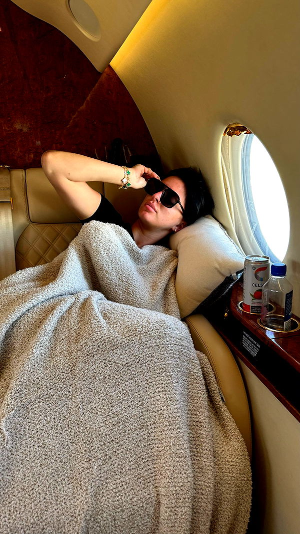 camilla_classy image ~ Altpins