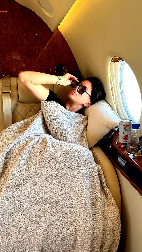 camilla_classy image ~ Altpins