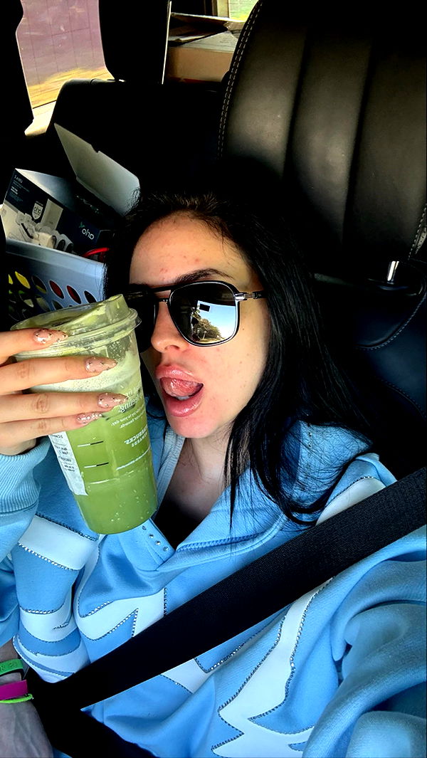 camilla_classy image ~ Altpins