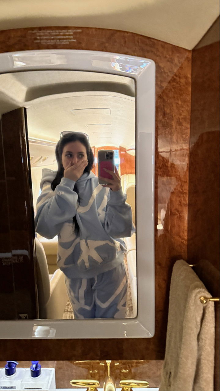 camilla_classy snapchat image archive image