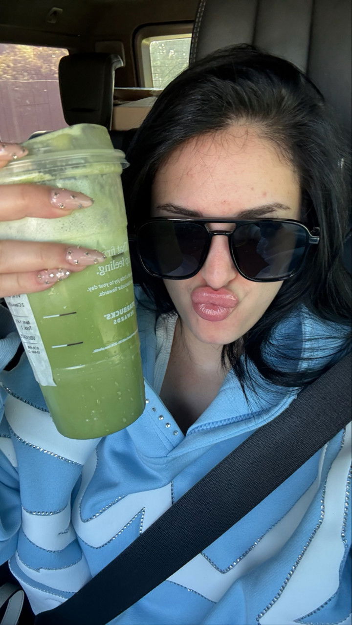 camilla_classy snapchat image archive image