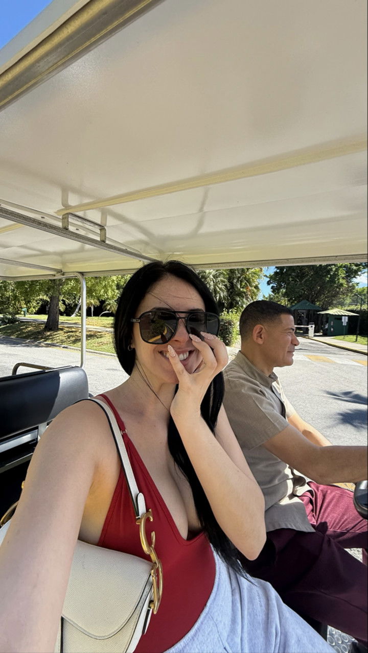 camilla_classy snapchat image archive image