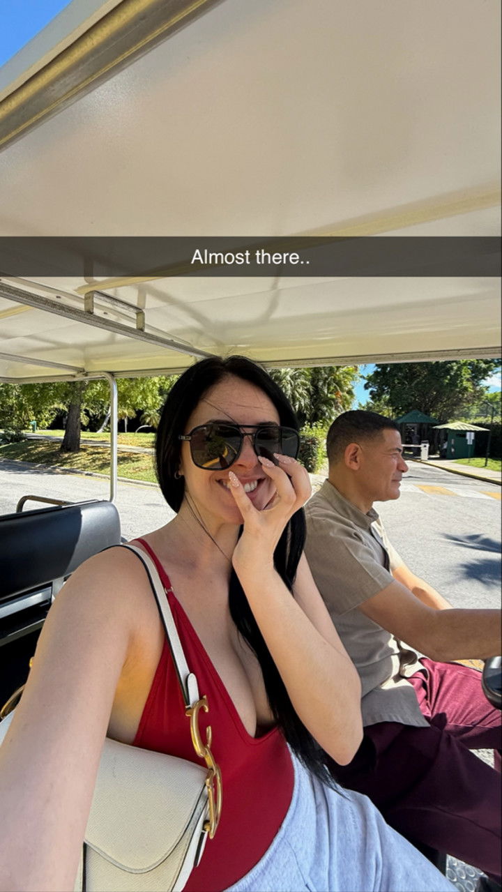 camilla_classy snapchat image archive image