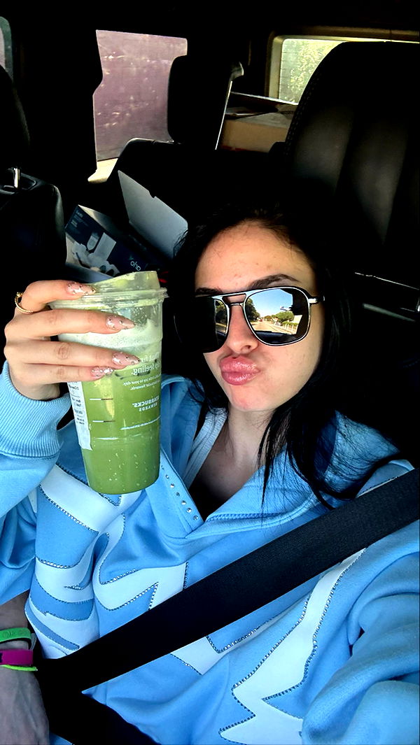 camilla_classy image ~ Altpins