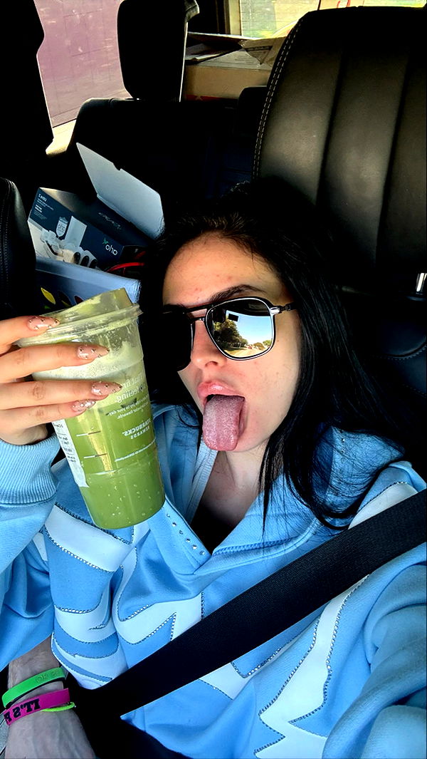 camilla_classy image ~ Altpins