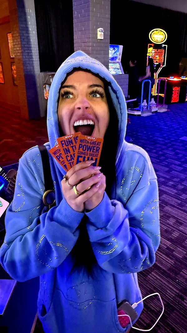 camilla_classy image ~ Altpins