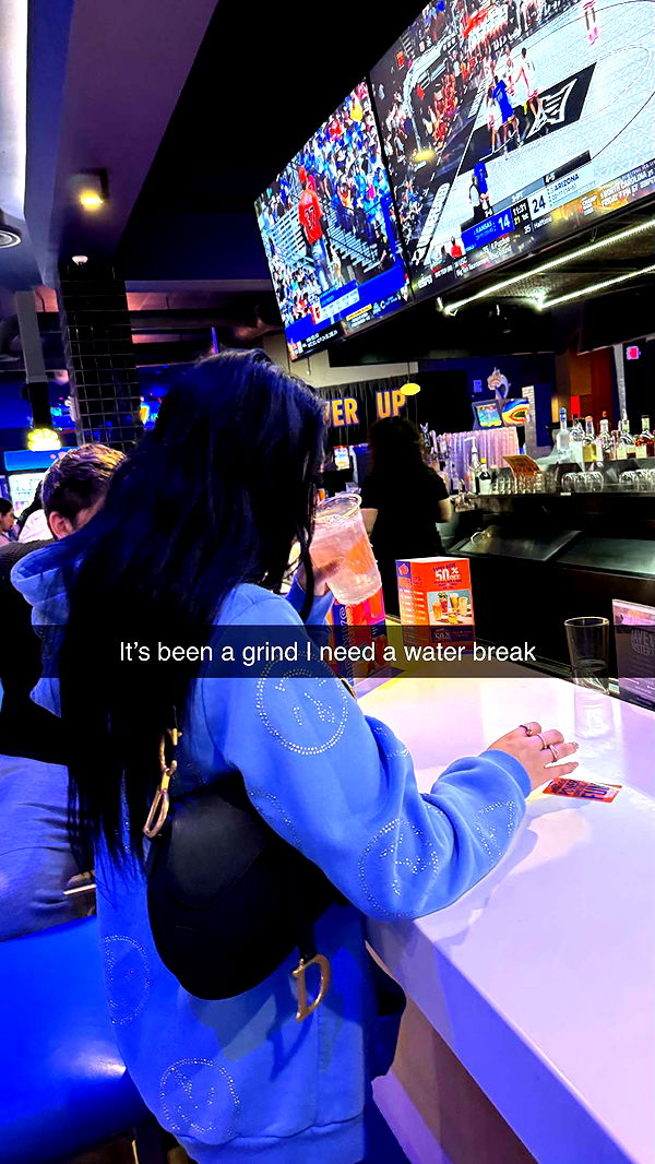 camilla_classy image ~ Altpins