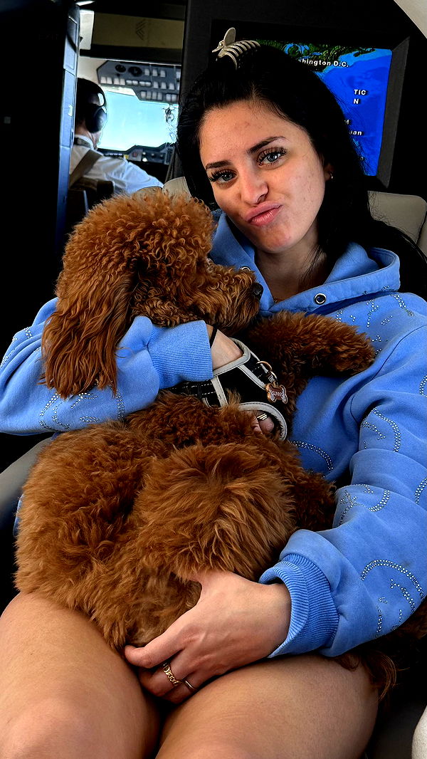 camilla_classy image ~ Altpins