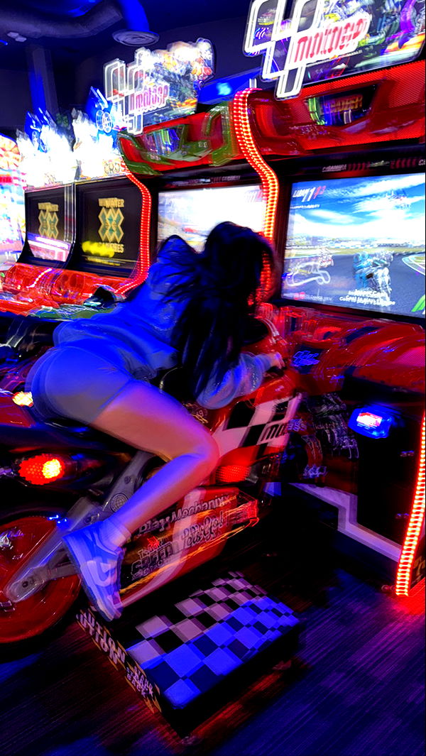 camilla_classy image ~ Altpins