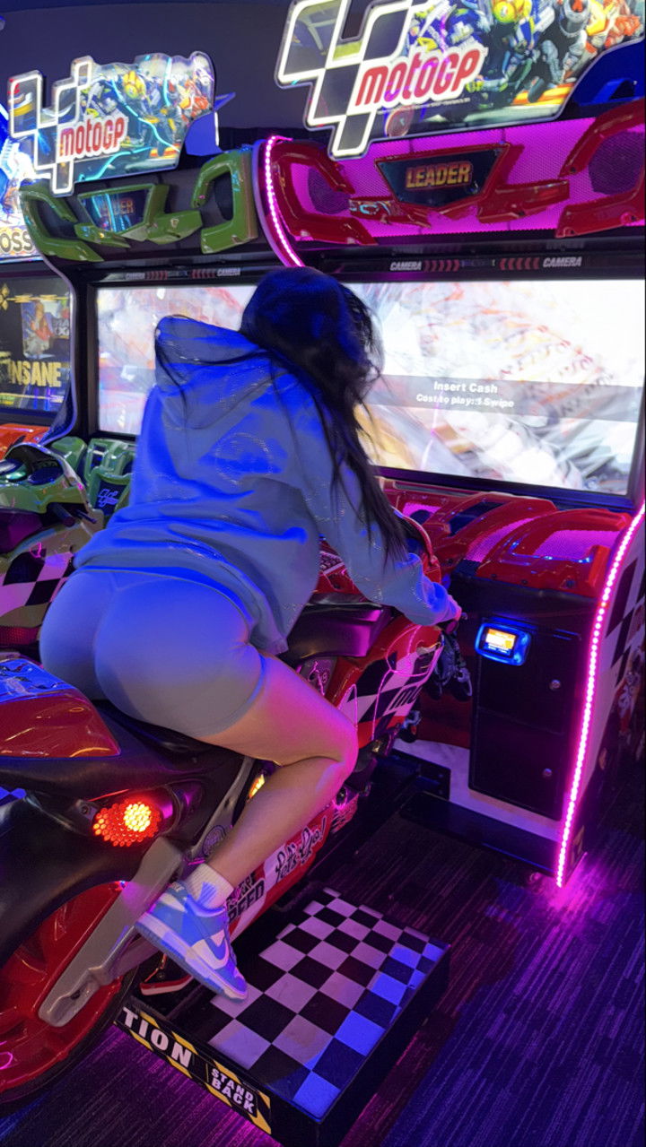 camilla_classy snapchat image archive image