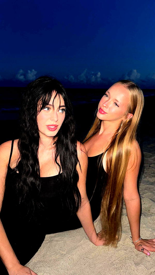 camilla_classy image ~ Altpins