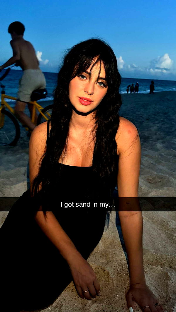 camilla_classy image ~ Altpins