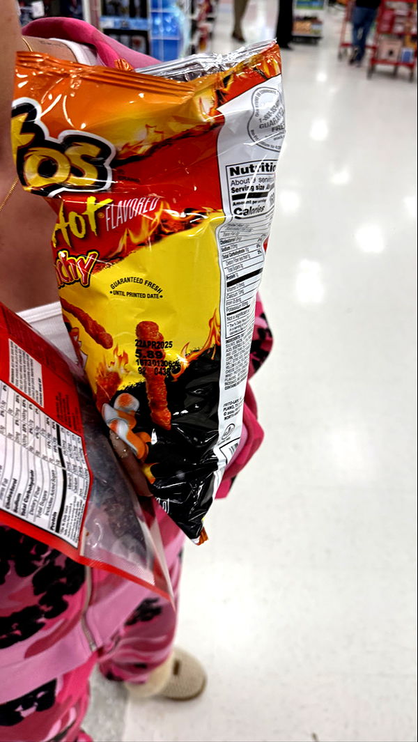 camilla_classy image ~ Altpins