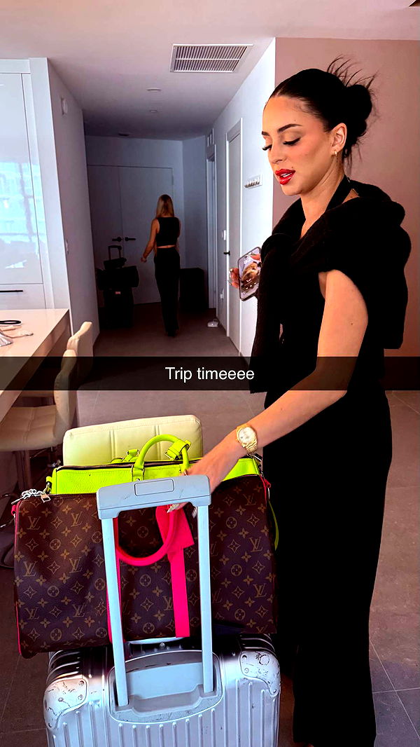 camilla_classy image ~ Altpins